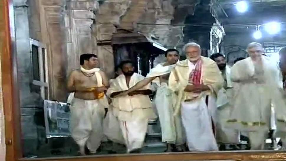 PM Narendra Modi visits Sree Padmanabhaswamy temple in Kerala, offers prayers 