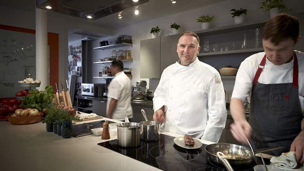 Spanish chef provides food to US federal workers amid government shutdown