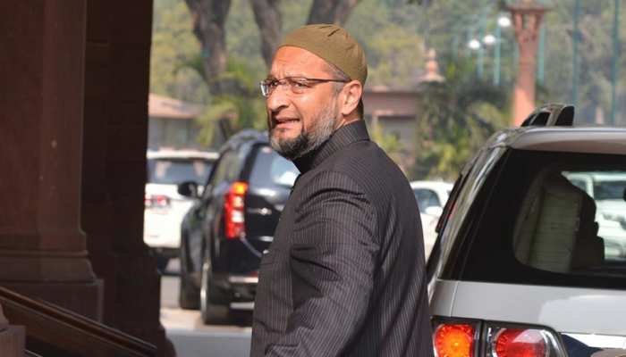 Asaduddin Owaisi reaches out to Rahul Gandhi in Maharashtra rally, but with a rider