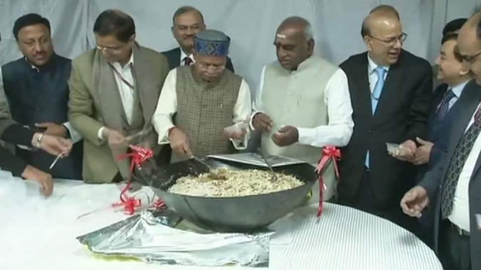 Printing of documents for Budget 2019 begins with halwa ceremony