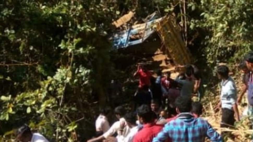 Odisha: 8 killed, over 25 critically injured after truck overturns in Kandhamal Odisha: 8 killed, over 25 critically injured after truck overturns in Kandhamal