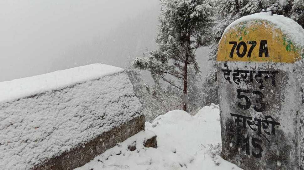 Photo gallery Season's heaviest snowfall in Mussoorie, Dhanaulti