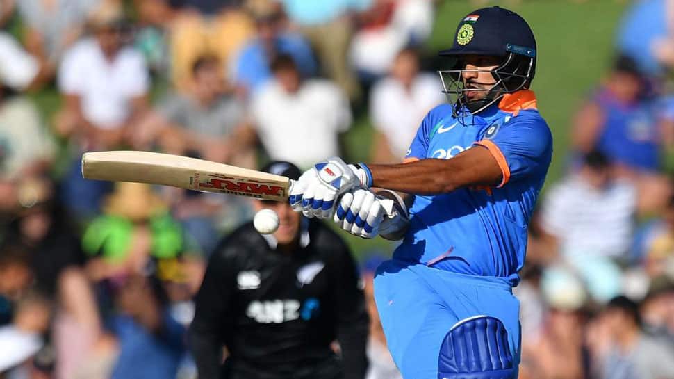 Napier ODI: Kuldeep Yadav, Shikhar Dhawan power India to 8-wicket win over Kiwis