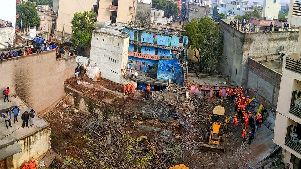 Seven dead in Gurugram building collapse, rescue operation called off