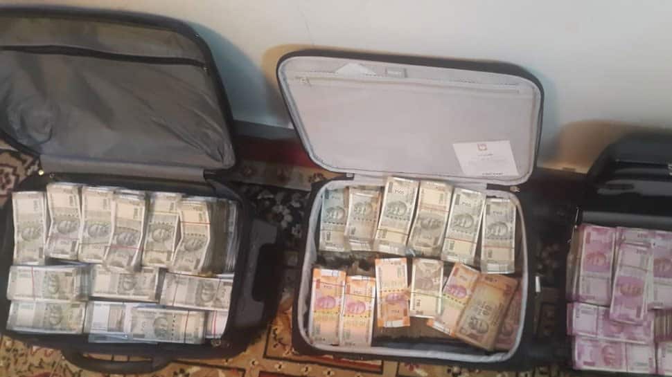 Rajasthan ACB raids residence of &#039;crorepati&#039; IRS officer, seizes Rs 2.26 crore cash, property documents