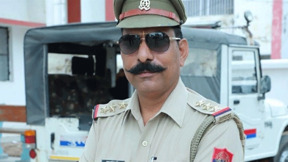 Bulandshahr violence: Slain police officer Subodh Kumar&#039;s mobile recovered, search on for pistol