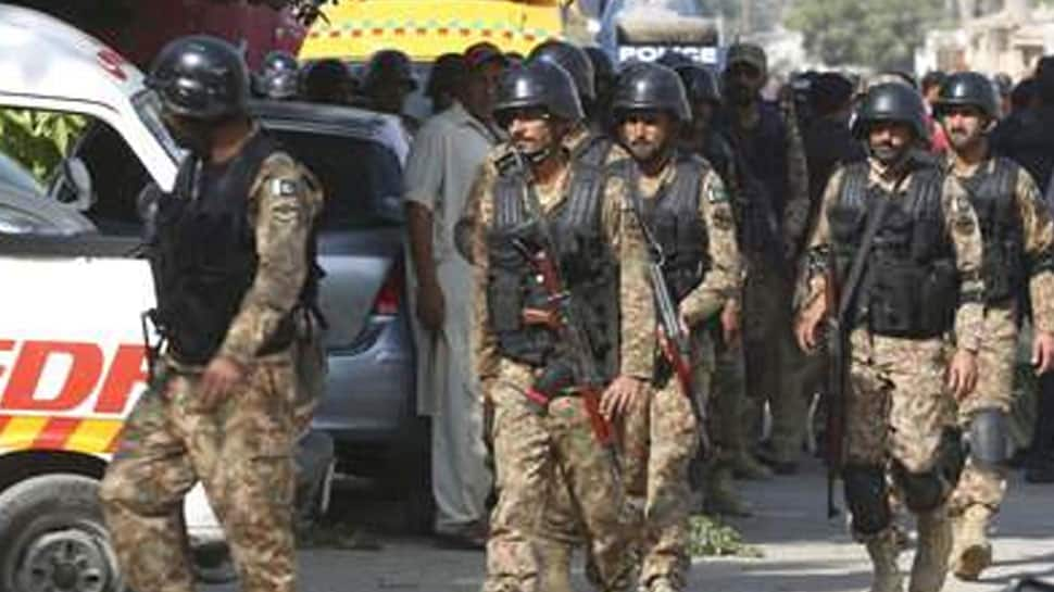 Gunmen storm police station in southwest Pakistan, kill 5 