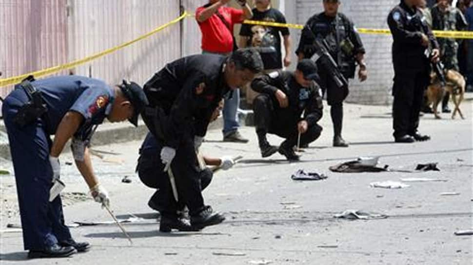 2 killed in Philippines mosque attack | World News | Zee News