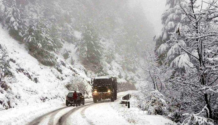 Jammu-Srinagar highway closed due to fresh snowfall, landslides