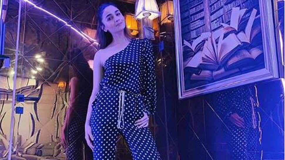 Alia Bhatt shares a glimpse of her fancy vanity van designed by Gauri Khan-See pics Alia Bhatt shares a glimpse of her fancy vanity van designed by Gauri Khan-See pics