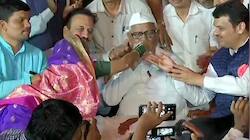 Anna Hazare calls-off fast after marathon meeting with Devendra Fadnavis