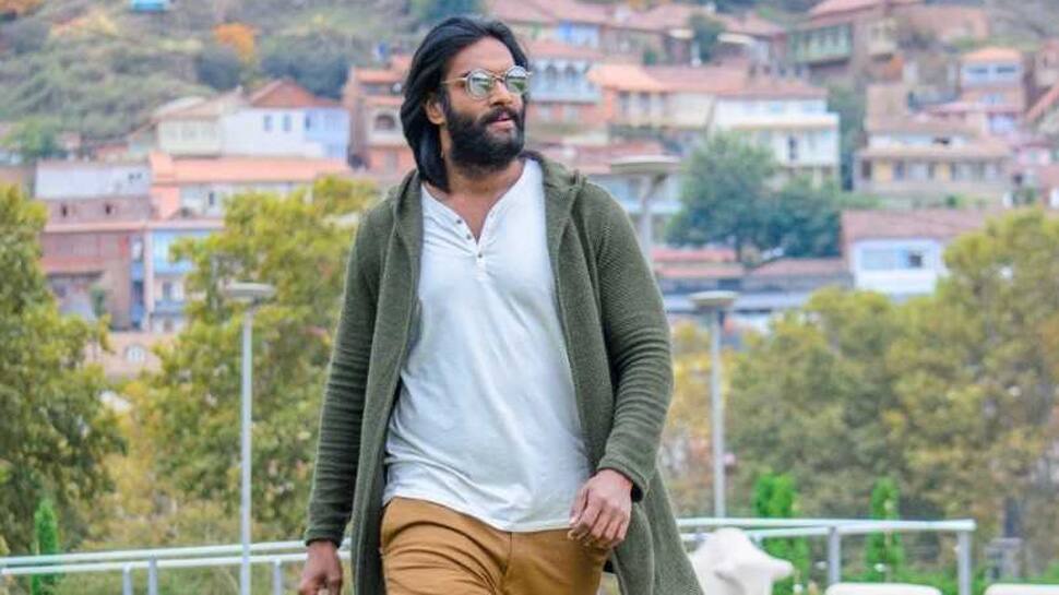 Baahubali actor Charan Surineni gets a new look—Pic