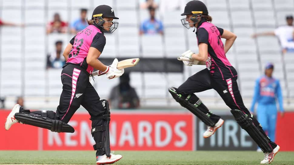 2nd T20I: New Zealand women beat India by 4 wickets to lead series 2-0