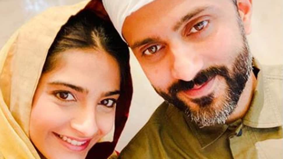 Sonam Kapoor Ahuja and Anand Ahuja are a match made in heaven in this pic!