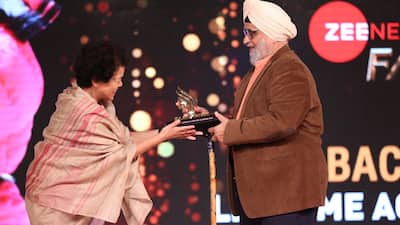 Bachendri Pal was honoured with 'Lifetime Achievement Award' at the ZeeNews Fairplay Awards 