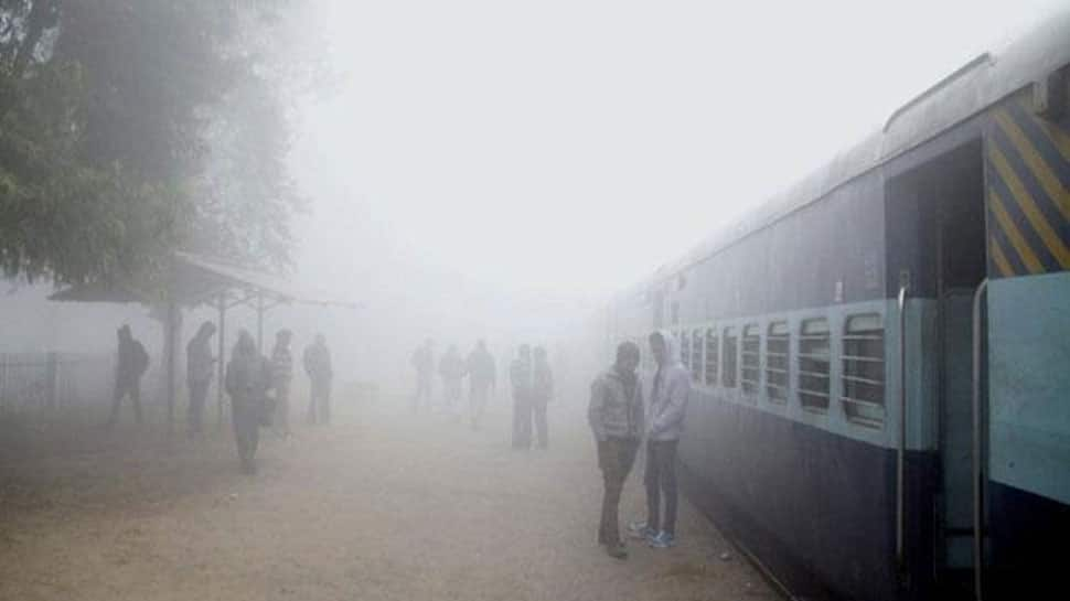 Winter chill continues in Delhi, 17 trains running late due to fog