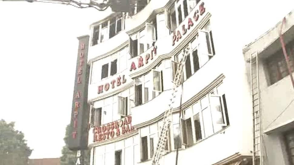 Kejriwal announces Rs 5 lakh compensation each for those killed in Karol Bagh hotel fire