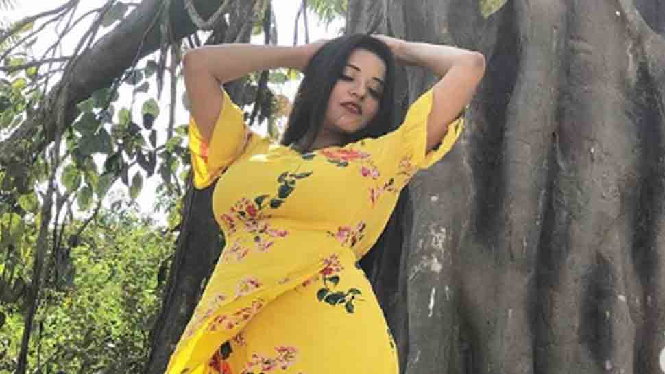 Nazar actress Monalisa shares a sizzling dance video, mesmerises in yellow floral outfit