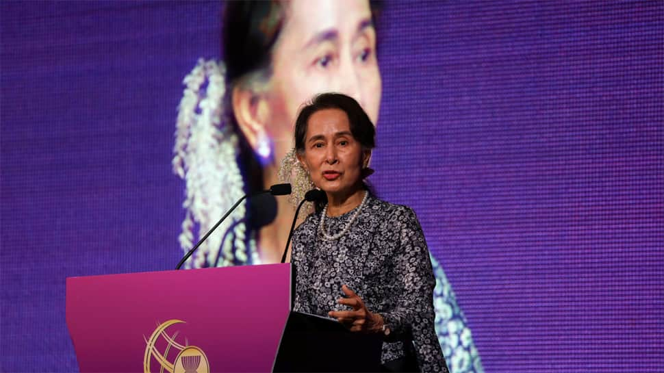 New statue of Aung San Suu Kyi&#039;s father irks ethnic minorities in Myanmar