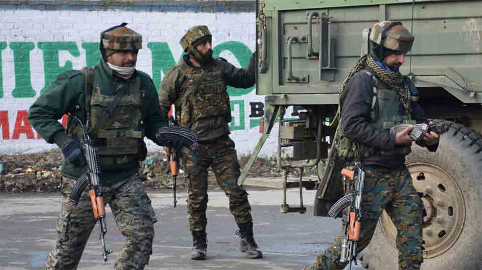 Top cop injured in gunfight between security forces, terrorists in Pulwama