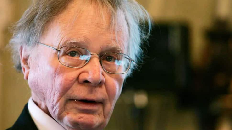 Scientist who popularized term &#039;global warming&#039; dies