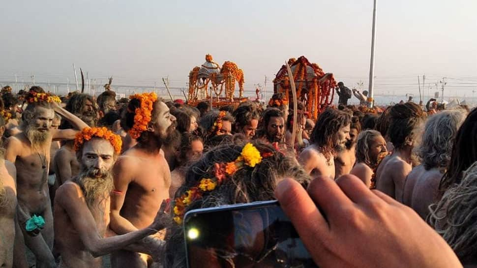 Thousands of devotees flock to Sangam to take holy dip on Maghi Purnima