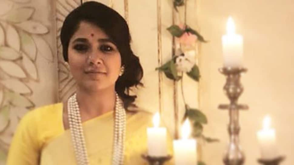 Narayani Shastri makes debut in supernatural thriller space