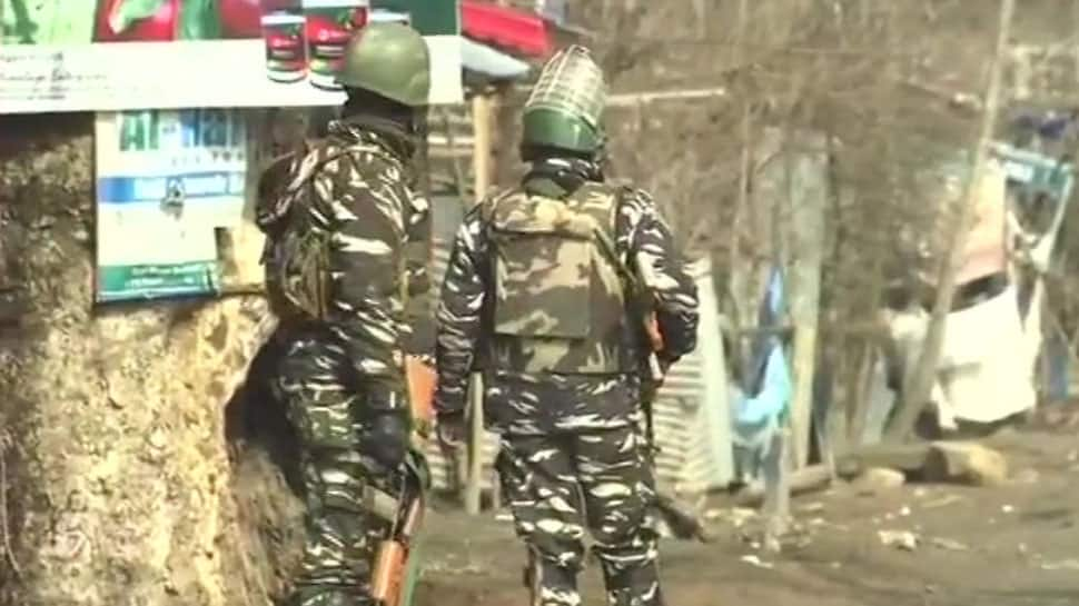 Two JeM terrorists killed in Jammu and Kashmir&#039;s Baramulla district; arms, ammunition recovered