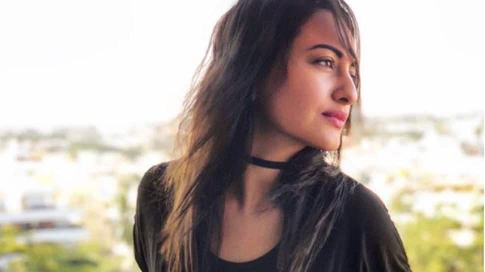 Sonakshi Sinha’s agency denies charges of ‘cheating’, says organiser failed to make payment