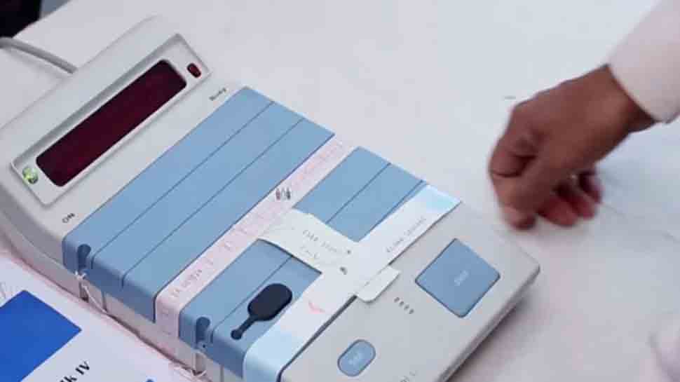 Electronic Voting Machines being treated like &#039;football&#039;: Chief Election Commissioner