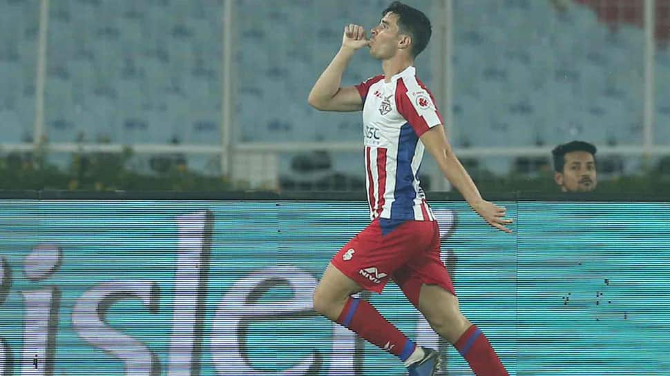 Former champions Atletico de Kolkata beat Delhi Dynamos 2-1 to bow out on high Former champions Atletico de Kolkata beat Delhi Dynamos 2-1 to bow out on high