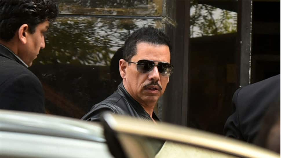 Won&#039;t enter active politics till name is cleared: Robert Vadra