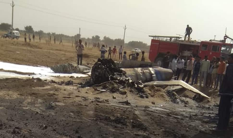 MiG-21 crashes near Rajasthan&#039;s Bikaner; pilot ejects safely