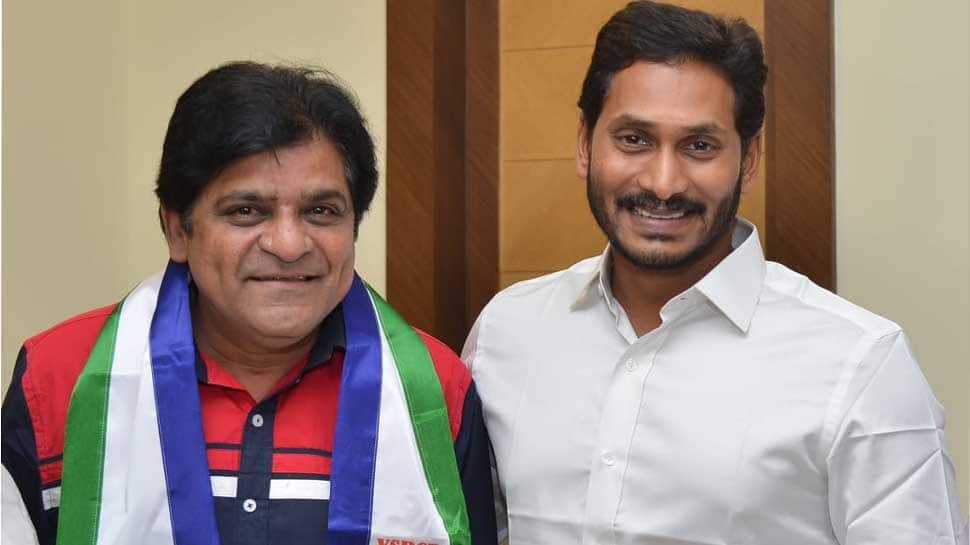 Telugu actor and comedian Ali joins YSRCP ahead of Lok Sabha 2019 polls 