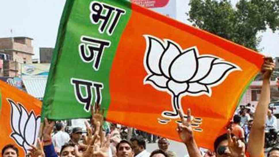 BSP&#039;s Varanasi candidate against PM Narendra Modi in 2014 Lok Sabha poll joins BJP