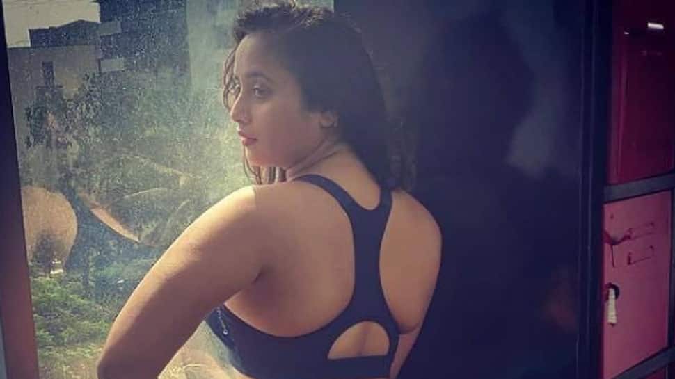 Bhojpuri siren Rani Chatterjee&#039;s gym selfie is unmissable! See pic