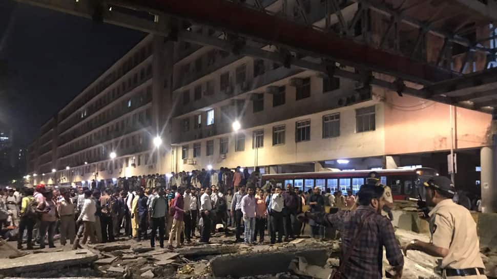 5 dead, 36 injured in Mumbai&#039;s CST station foot overbridge collapse