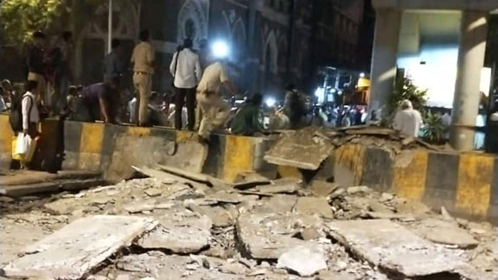 Foot overbridge near Mumbai&#039;s CST station collapses killing 6, injuring 36; FIR filed