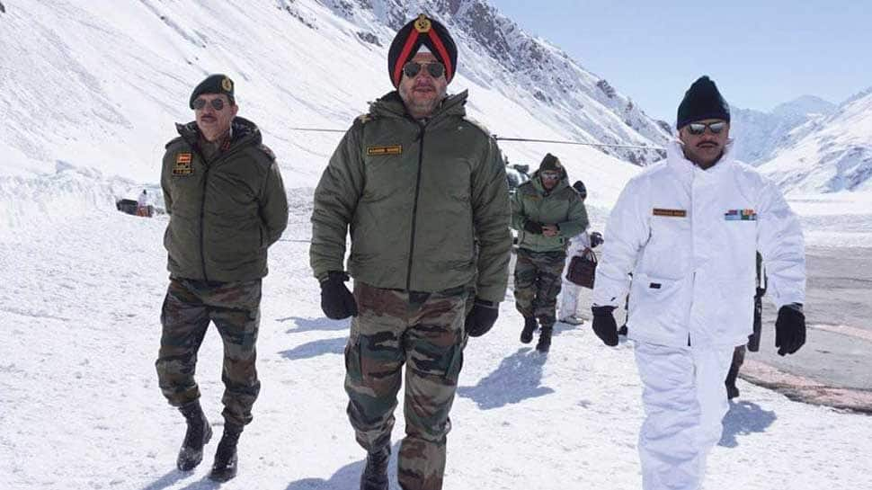 Northern Army Commander visits forward posts in Jammu and Kashmir&#039;s Ladakh