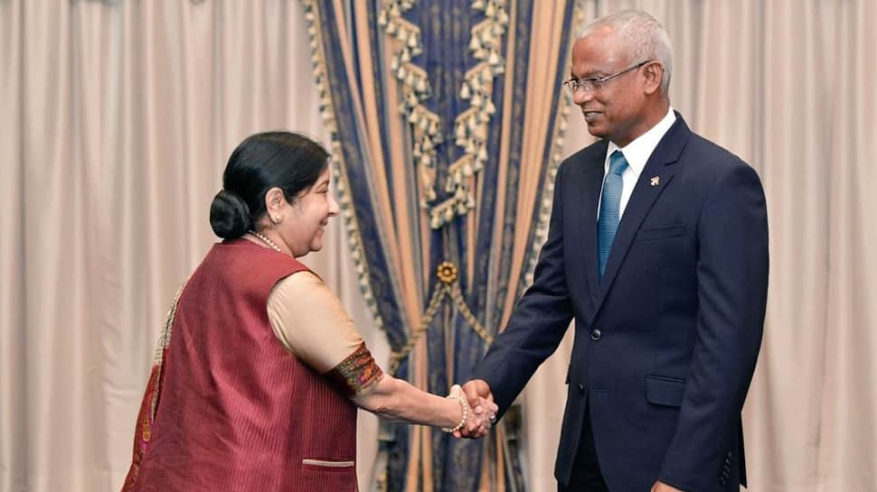 Sushma Swaraj meets Maldivian Home Minister Imran Abdulla, discusses bilateral ties