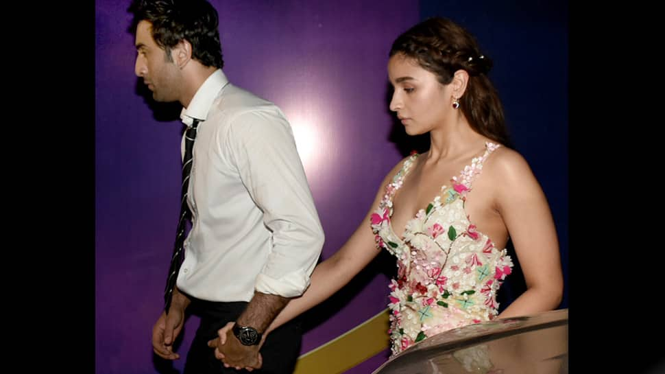 Ranbir Kapoor, Alia Bhatt walk hand in hand at Zee Cine Awards 2019 red carpet—In pics