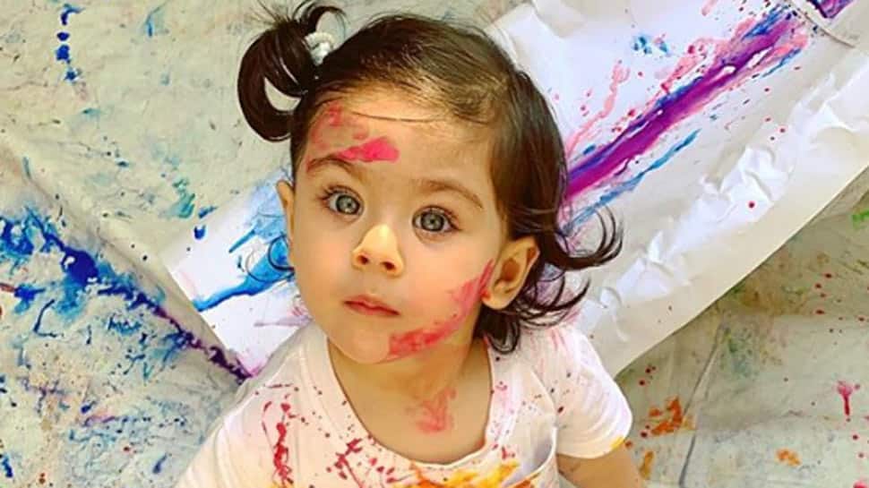 Inaaya Naumi Kemmu looks adorable playing with colours on Holi—See pic