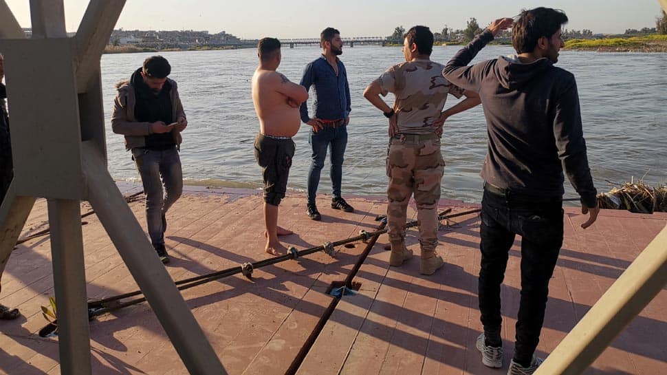 Ferry sinks in Iraq&#039;s Tigris River, 93 people feared dead