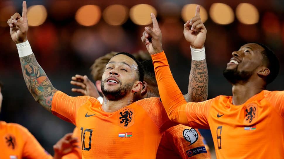 Memphis Depay double leads Netherlands to easy 4-0 win over Belarus