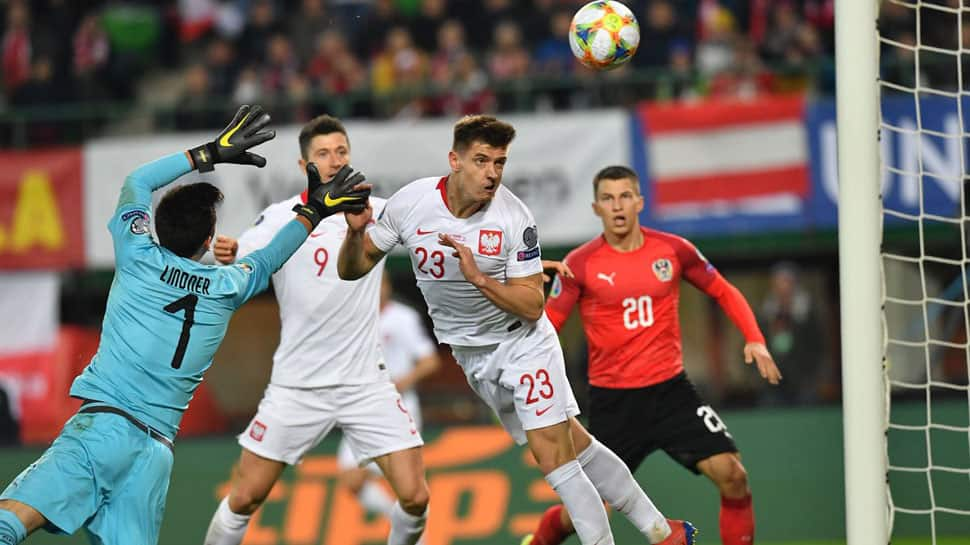 Substitute Krzysztof Piatek gives Poland 1-0 win in Austria