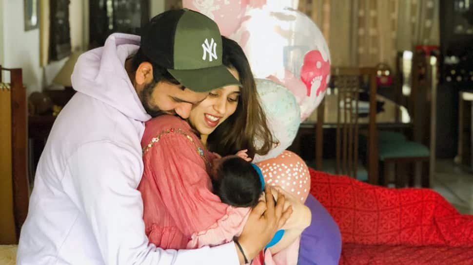 Rohit Sharma turns &#039;Gully Boy&#039; for daughter Samaira in this adorable video--Watch 