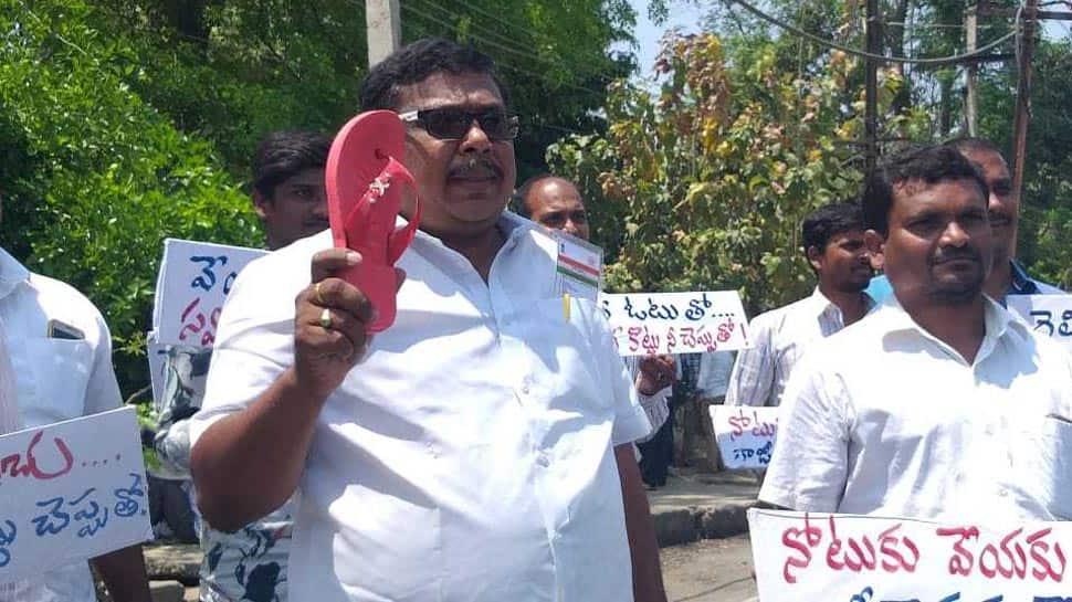 Lok Sabha election 2019: &#039;Slipper&#039; man returns with resignation letter campaign in Telangana