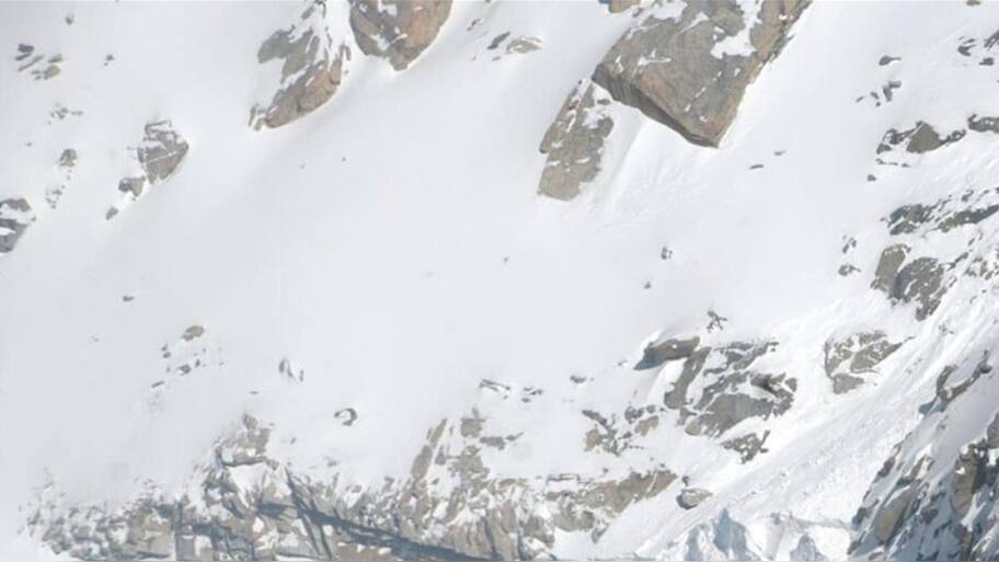 One dead, two injured as avalanche hits Jammu and Kashmir's Doda