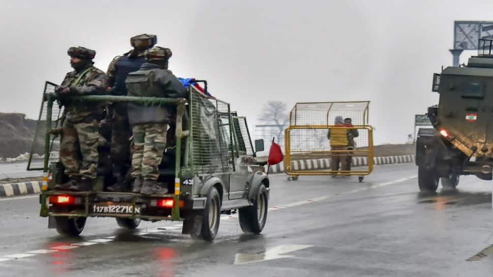 SP-rank officer to lead CRPF convoys in J&amp;K; maximum 40 vehicles at one time