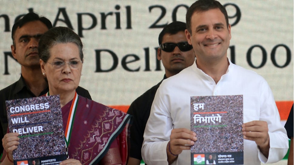 Sonia Gandhi upset with design of Congress manifesto&#039;s cover page